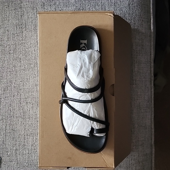 Korks Sandals - Picture 4 of 4